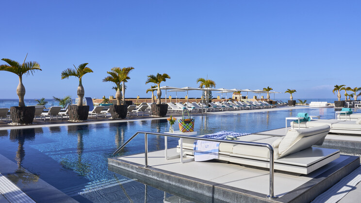 Royal Hideaway Corales Suites